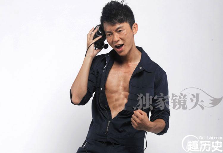 李晨《独家镜头》全套写真集 百变造型轻松驾驭