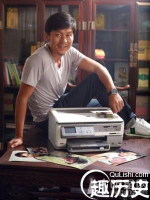 李晨早期代言惠普广告高清组图 胡子拉碴显憔悴