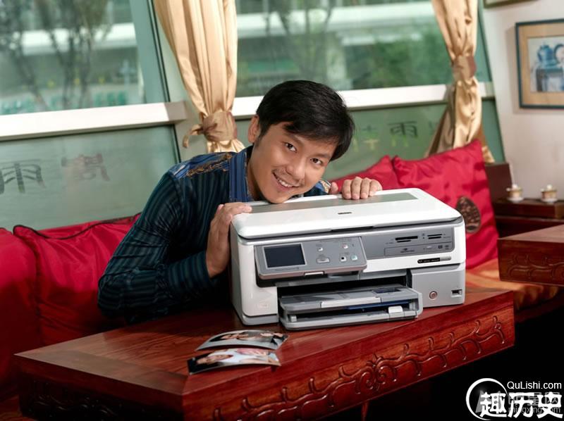 李晨早期代言惠普广告高清组图 胡子拉碴显憔悴