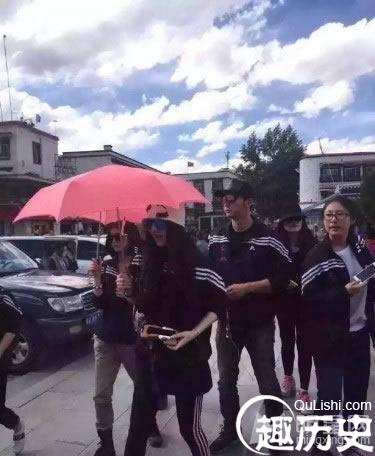 范冰冰李晨牵手甜蜜现身拉萨 李晨范冰冰私密照