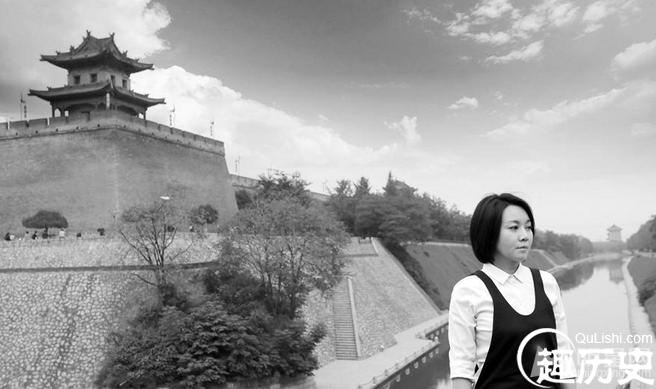 闫妮小清新写真曝光 