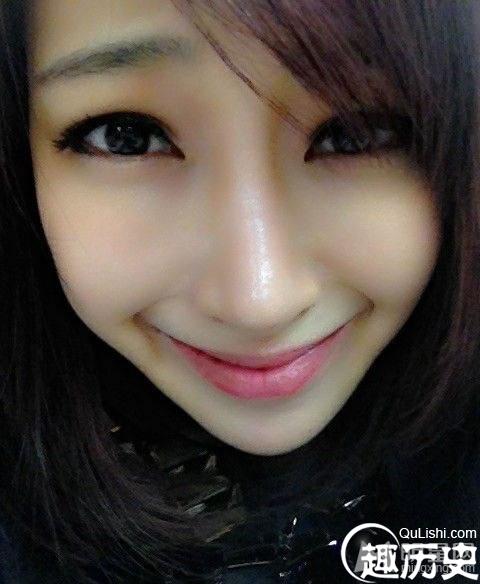 李荣浩前女友路遥艳照曝光