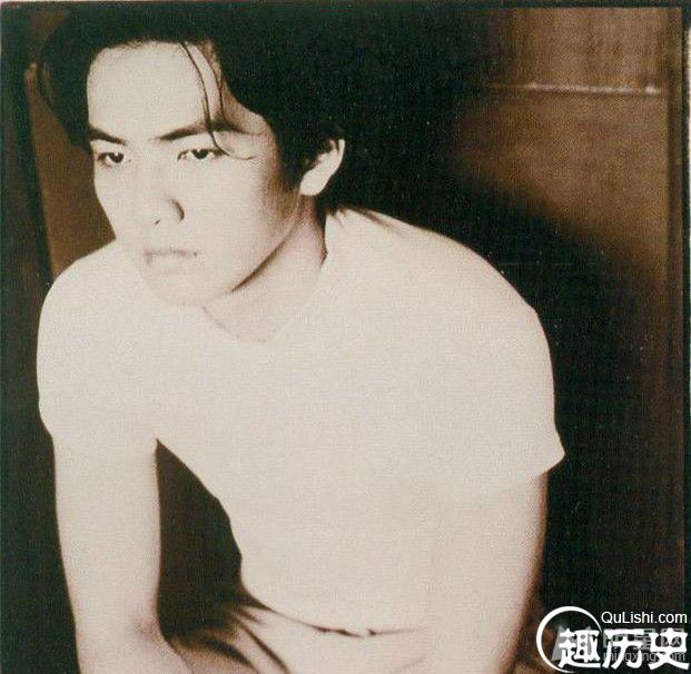 钟汉良青葱旧照写真：青春迷人耀眼的小太阳