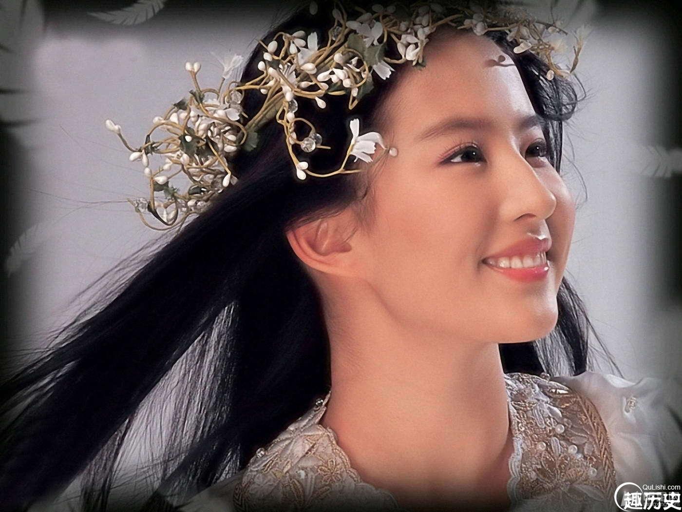 刘亦菲变身武侠少女 