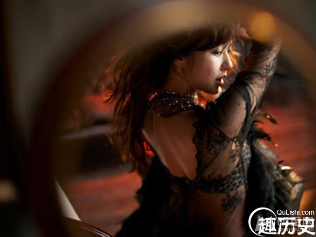 尹恩惠内衣代言性感写真 半裸展现完满身材