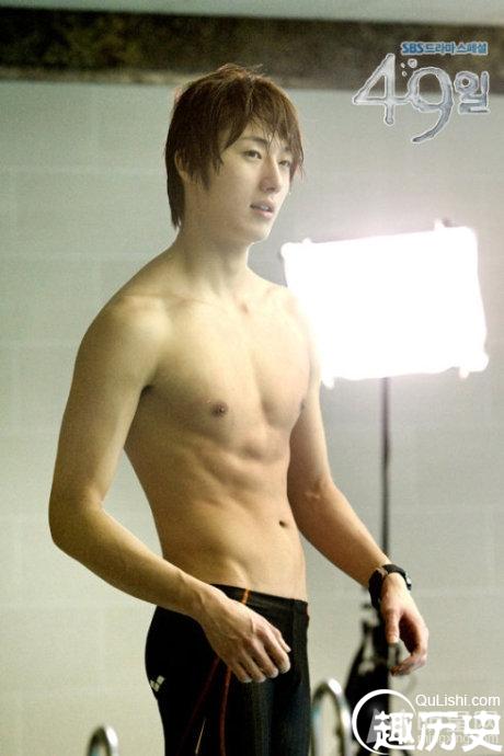 尼坤RAIN 韩国大秀人鱼线的30大男星大盘点