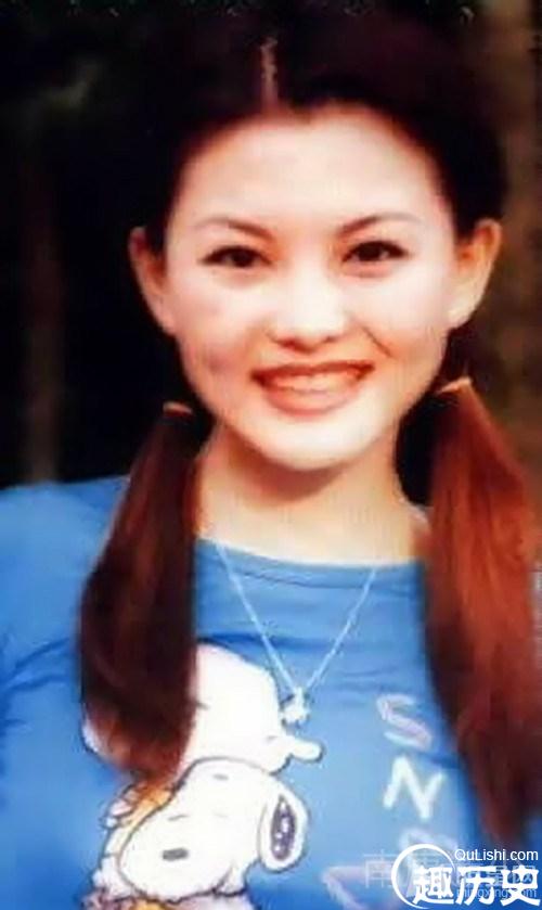 李湘15年前青涩照曝光 笑容甜美清纯无限