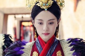 芈月的父亲是不是楚威王 芈月受父亲宠爱吗