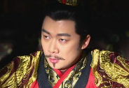 《芈月传》楚怀王是昏君还是仁君？