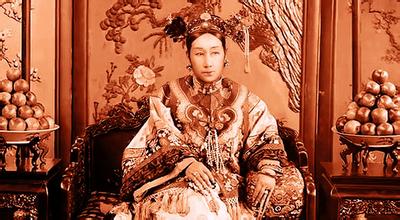 揭秘清朝末代皇太后慈禧肖像留下的千古之谜！