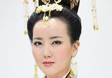 他20岁当上皇帝 册封5个皇后而21岁成了太上皇