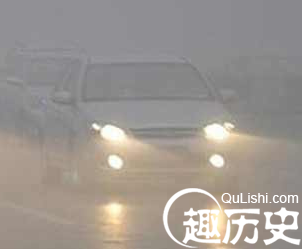 雾霾天行车 空气净化器放哪最安全