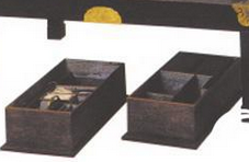 古代也有户外办公系统：乾隆曾配书写文具箱