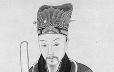 揭秘中国历史上最牛的马屁精 并非和珅而是他
