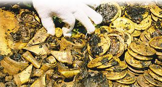 南昌海昏侯墓出土370件金器 马蹄金刻“上中下”