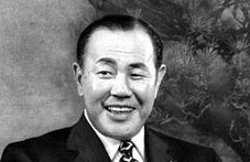 江山美人：压垮日本前首相田中角荣的秘密恋情