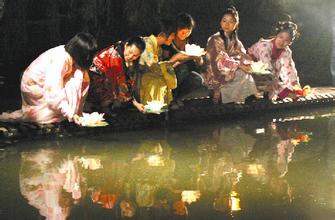 揭秘七夕相会：被套牢千年的中国式爱情悲剧
