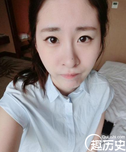 《中国好声音》冠军张碧晨美艳性感照曝光