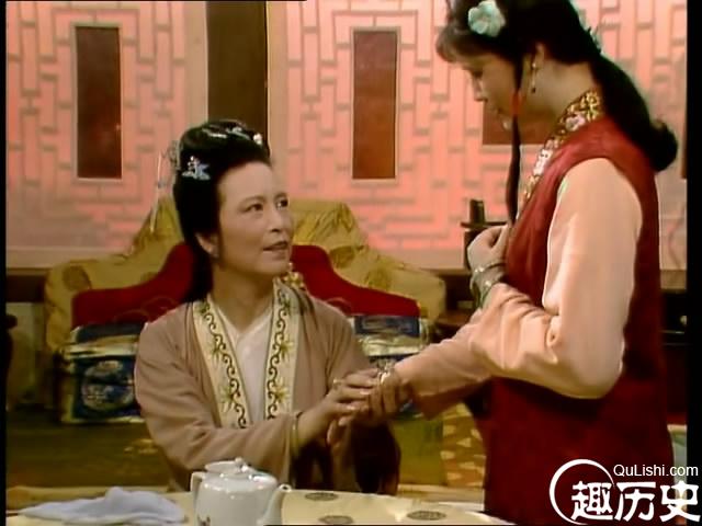 王夫人痛恨晴雯不是因为黛玉 而是因妾侍赵姨娘