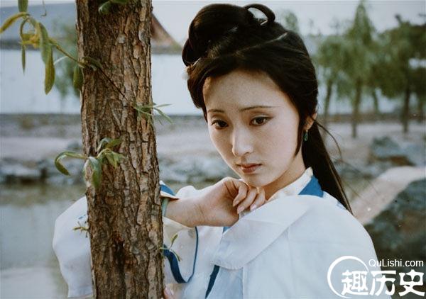 古人三妻四妾常见 为何湘云没列入宝二奶奶的人选