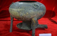 西汉海昏侯或是"吃货"：墓室出土2000多年前火锅