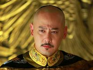 乾隆继位不但被康熙看中且唯一对手被雍正下了套