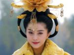 解密：男人倾慕女人为何又被叫拜倒石榴裙下？