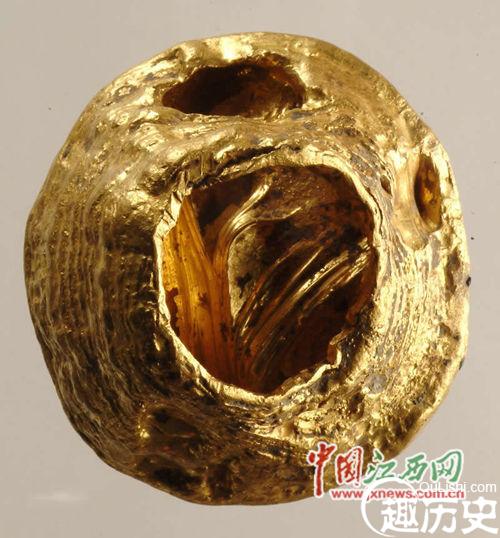 孔子画像马蹄金超乎想像 西汉海昏侯墓主椁室开启