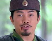 笑傲江湖里余沧海为什么会是两个人？