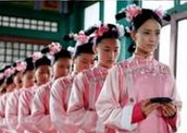 清朝宫里的“姑姑”可以责打新宫女但绝不允许辱骂