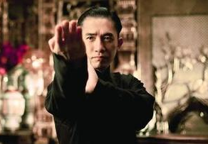 《叶问》：学好咏春拳 打遍天下都不怕？