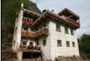 藏族居民建筑有什么独特  民居装饰有什么特点