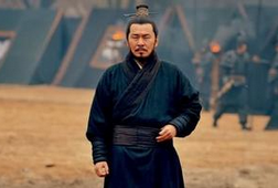 聪明反被聪明误：聪明人孔融为什么会被杀？