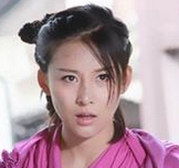 天龙八部里钟灵同父异母的妹妹阿紫的个人简介