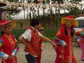 土族婚俗 土族人要结婚需要几个步骤