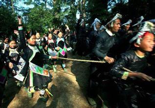 阿昌族古老婚俗：阿昌族是怎样抢亲的