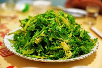 鄂温克族饮食 鄂温克族人为何爱吃野菜