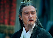 细解诸葛亮之谜：诸葛亮是三顾还是自己投奔的
