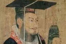 东汉皇帝刘秀是如何在这一片乱世中一统天下？