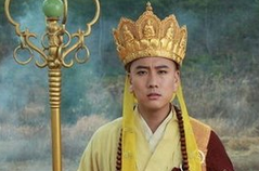 抓了唐僧应该怎样吃  为什么不抓后先咬一口呢？