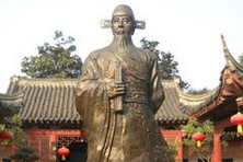 古代也有公车腐败：张居正所乘轿子内含一厨一卫