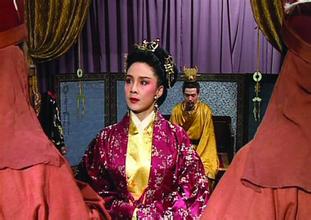 曹操为何将三个女儿都嫁给了汉献帝？有何目的