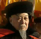 金积堡之战的起因是何？最终是由谁平定叛乱的