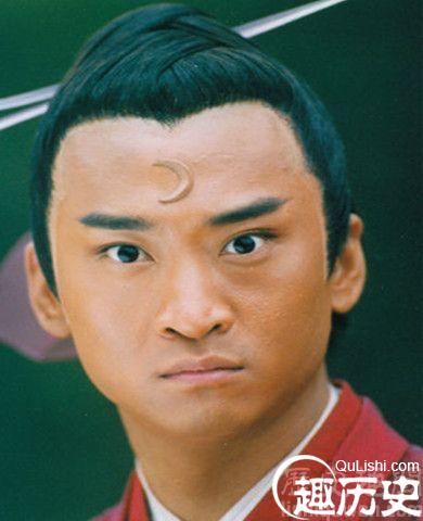 周杰饰演包拯