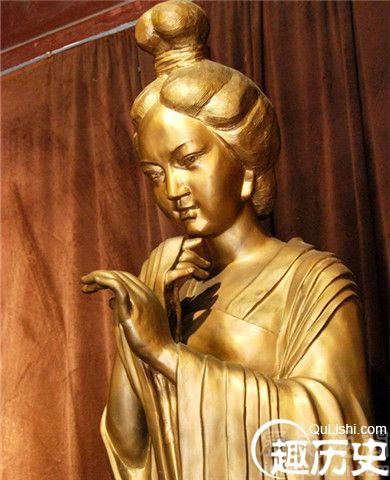 韩国夫人雕像