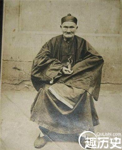 李清云照片