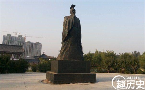 隋文帝雕像
