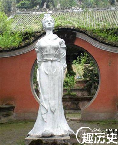 花蕊夫人雕像
