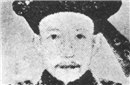 和珅是怎样的人跟乾隆关系如何？