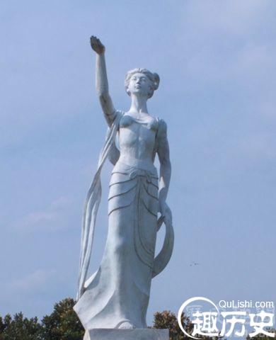 湖阳公主雕像